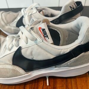 Nike White and Black Sneakers with Retro Design